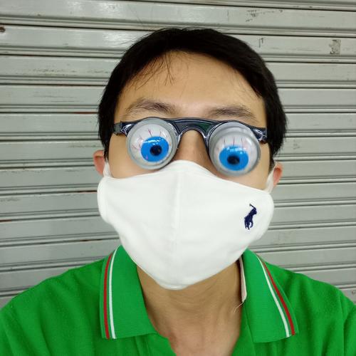 Foto Produk Mainan Kacamata Mata Per Keluar edisi Halloween dari VictoriaMG2 Shop