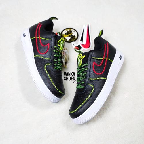 black forces with red