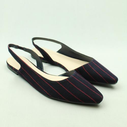 Foto Produk Essentials Urbanco Sandal Shina - NAVY, 40 dari URBAN&CO OFFICIAL