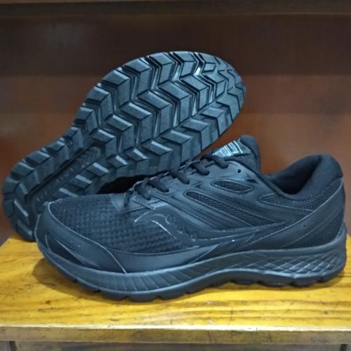 saucony cross training