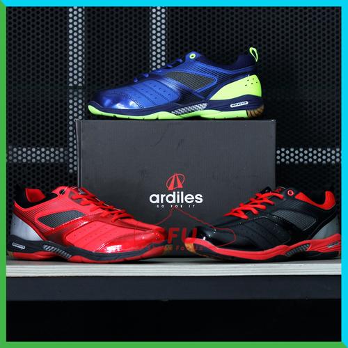 Foto Produk SFU SEPATU BADMINTON ARDILES APPERGIO - MERAH HITAM, 39 dari Shoes For Us