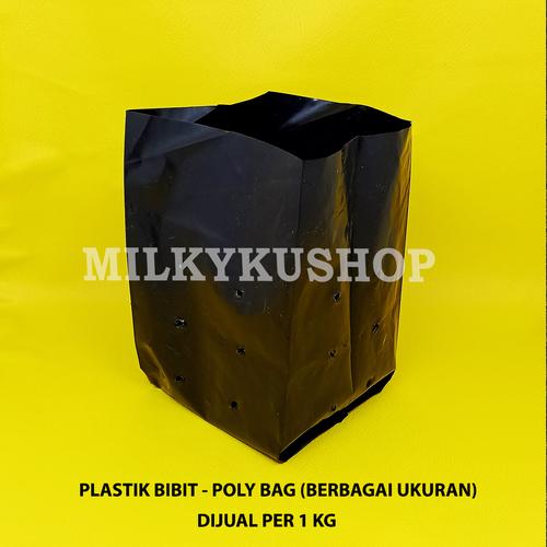 Foto Produk PLASTIK POLYBAG TANAMAN BERAT 1 KG - 30 x 35 cm dari Milkyku Shop