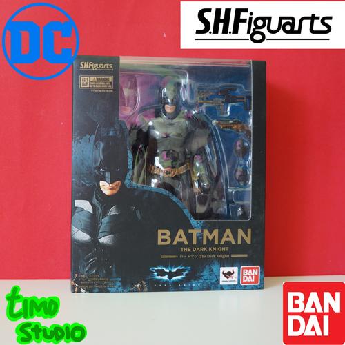 Foto Produk Bandai SHF S.H.Figuarts The Dark Knight Batman dari TimoStudio