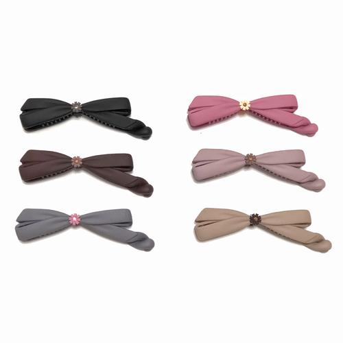 Foto Produk Ribbons Jepit Pisang Polos - Banana Hairclip Made in Korea dari Lily's Accessories