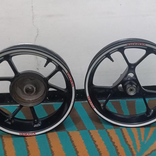 Foto Produk velg depan aerox hitam orisinil dari AeroxModification