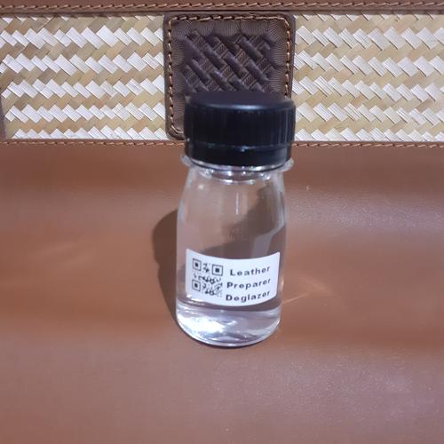 Foto Produk Leather Preparer And Deglazer Penghilang Cat/ Laq Solvent Kulit - 45ml dari Fruna Phonsel