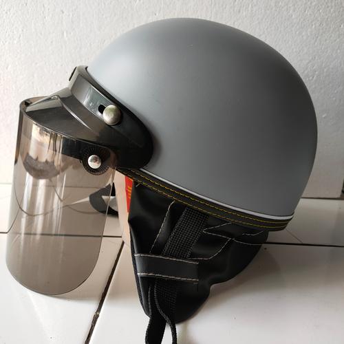 Foto Produk helm retro chips kaca datar - Abu-abu dari AnnisaHelm