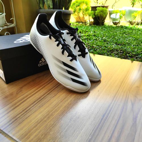 Foto Produk Sepatu Futsal Adidas X Ghosted 4 White / Black Original BNIB - 40 dari original_step