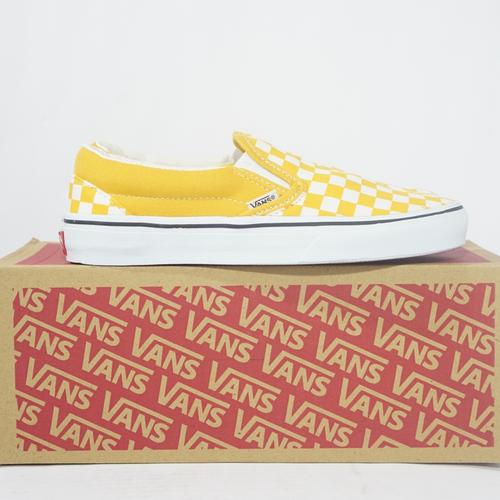 ochre yellow vans