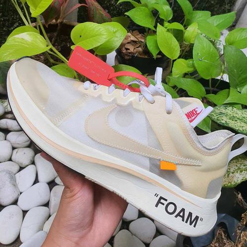 nike zoom fly ow