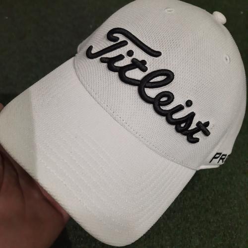 Jual cap titleist white black logo 2020 