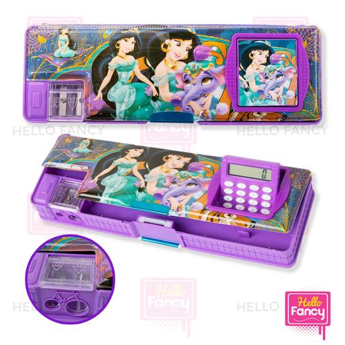 Foto Produk Tempat Pensil Magnet Karakter + Kalkulator / Kotak Pensil CC-7806 - Jasmine dari Hello Fancy