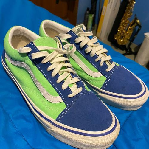 blue neon vans