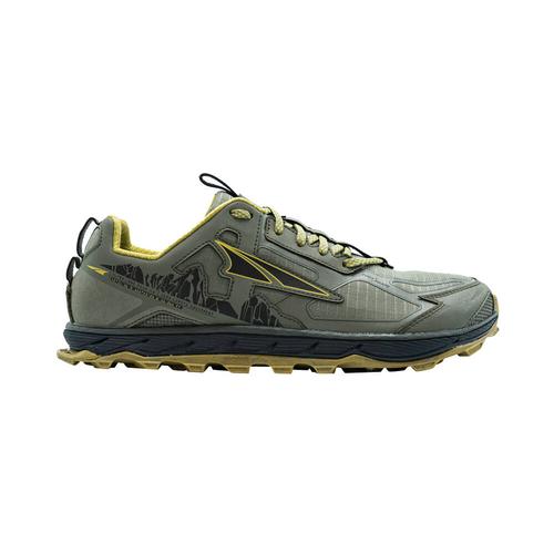 trail runners altra