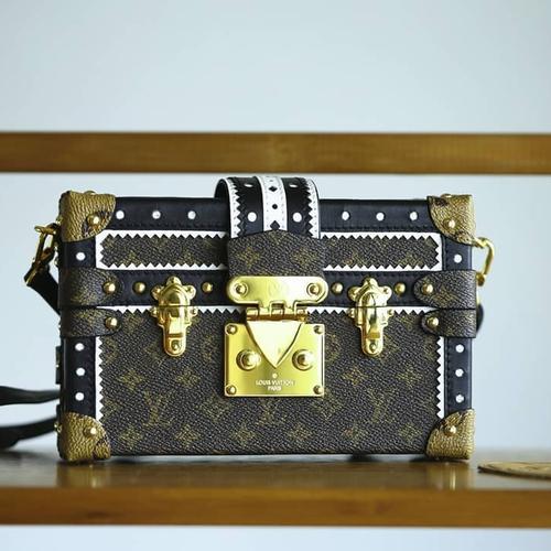 Jual LOUIS VUITTON PETITE MALLE 1 - Kota Medan - DYEX | Tokopedia