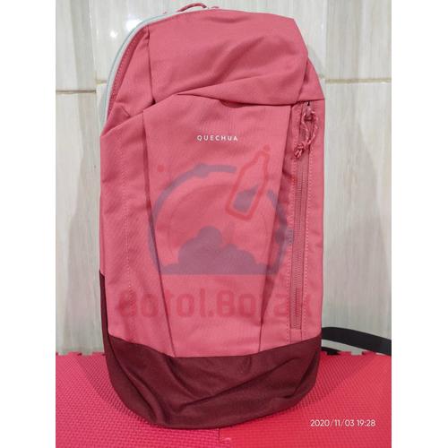 Foto Produk Tas Quechua 10L backpack decathlon ORIGINAL RESMI dan MURAH BANGET - Merah Muda dari botolbotak