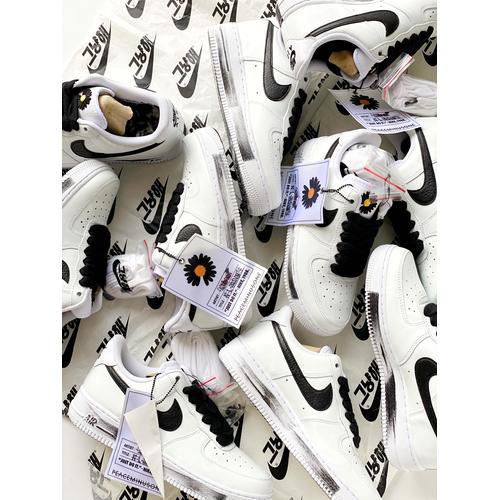 Jual nike air force 1 x peaceminusone 