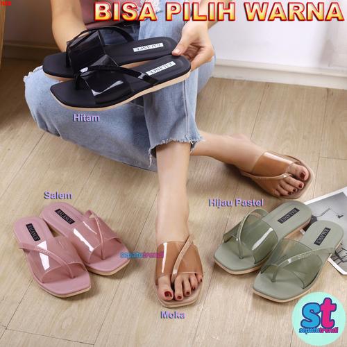 Foto Produk Sandal Wanita Jelly Flat Model Baru Transparan Balance 1207-1 BANTRANS dari Sepatu Trendi