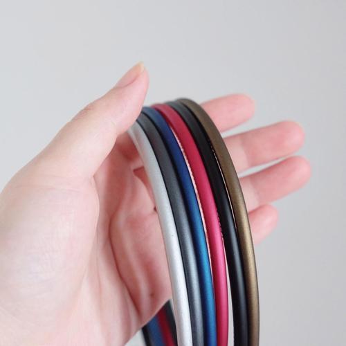 Foto Produk Bando Polos Plastik Korea ASLI (Plain Hairband SMALL Colors - Rounded) dari Lily Metro Accessories