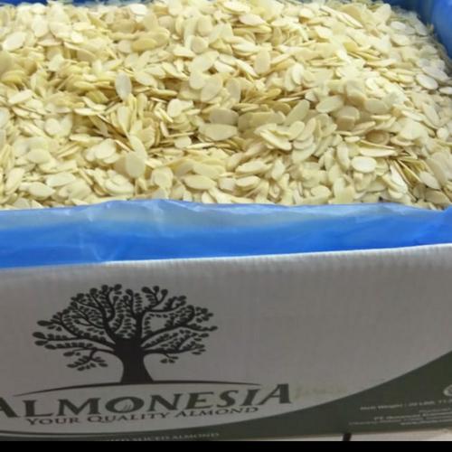 Foto Produk almond slice almonesia 1 kg dari AA multyshop