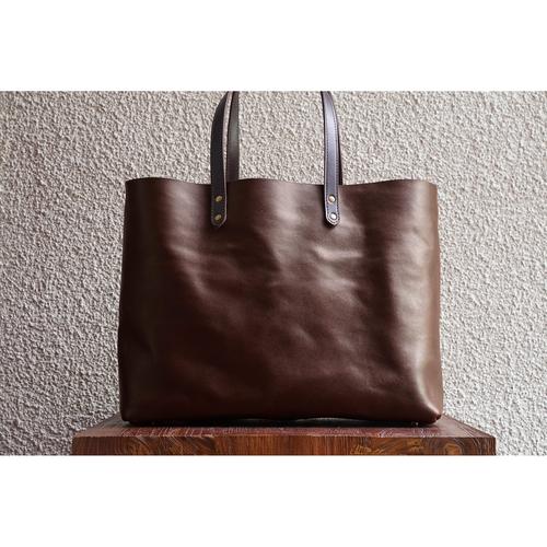 Foto Produk Leather Wide Tote Fox dari letsdothis