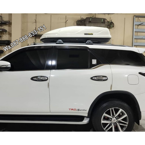 Roof box best sale fortuner vrz