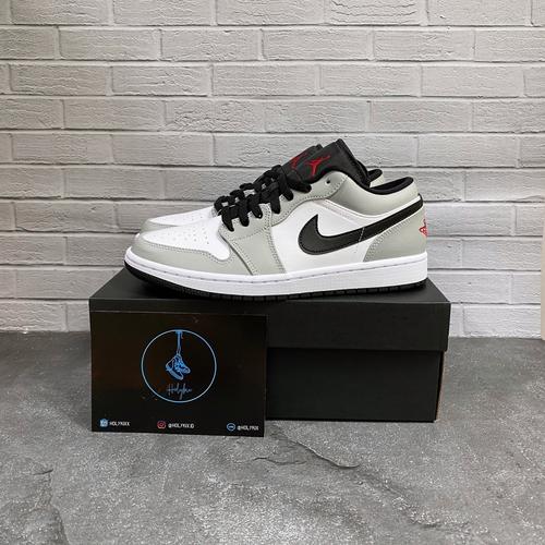 Jual Air Jordan 1 Low Light Smoke Grey - US 9 - Jakarta Barat - HOLYKIX  Indonesia | Tokopedia
