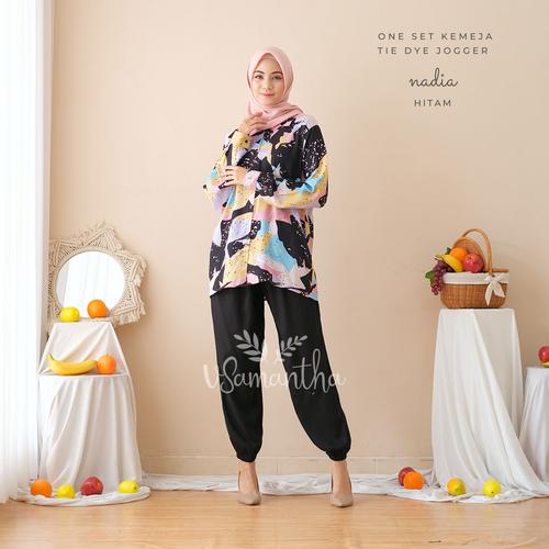 Foto Produk Pajamas Set / Piyama One Set Kemeja Tie Dye Jogger Nadia - Hitam dari Beli Mukena