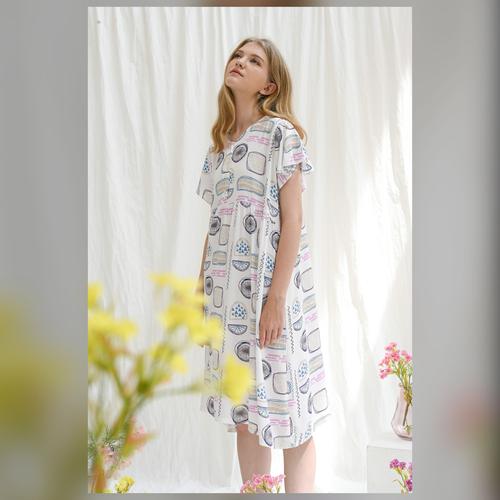 Foto Produk Kallie Nightdress in Cloudy - Piyama / Daster Rayon Premium by RAHA dari Raha Sleepwear
