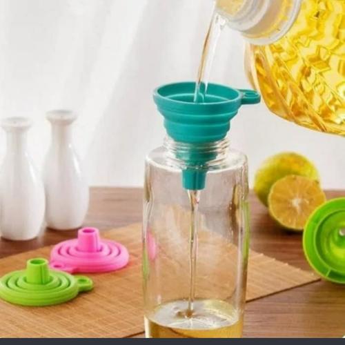 Foto Produk Corong Silicone Portable Lipat Air Minyak Dll - Biru dari Rajawali Adventure