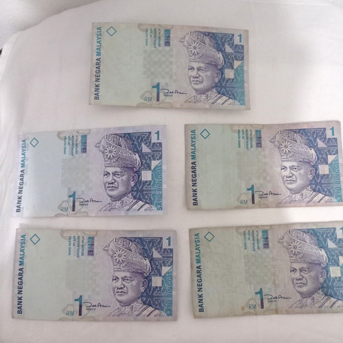 Jual Uang Kertas 1 Ringgit Malaysia Kuno Kab Bekasi Campur Aduk S Shop Tokopedia