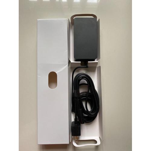 Foto Produk Microsoft Surface Pro Charger Pro 6, Pro 5, Pro 4, Pro 3 n Surface GO - Open box dari Yen McKinney