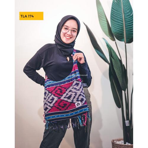 Foto Produk AEC Tas Selempang Tenun Etnik (Unisex) 04 dari awanethniccraft