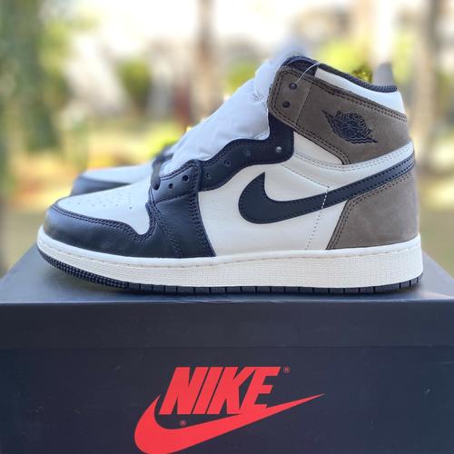 Jual Nike Air Jordan 1 Retro High OG Dark Mocha GS - 37.5 - Jakarta Barat -  Rednavi Sneakers | Tokopedia