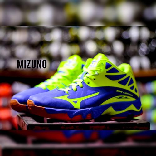 mizuno wave green