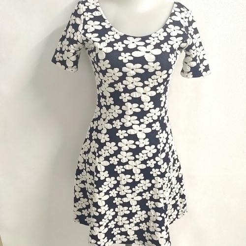 Jual preloved terusan pas badan H\u0026M 
