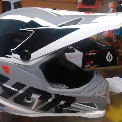helm motocross thor sector fader 2021 
