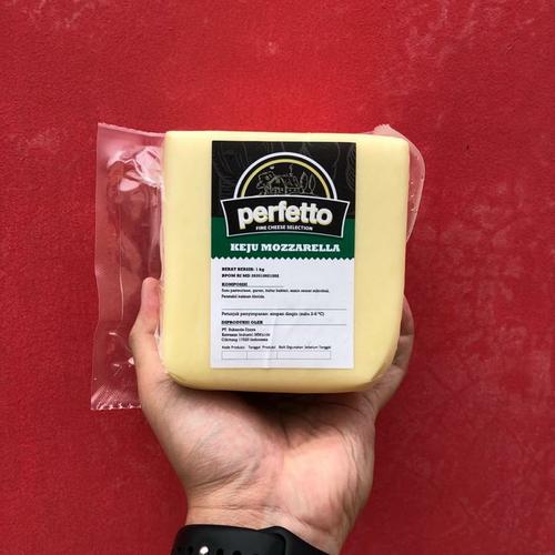 Foto Produk Keju Mozarella Block 1kg (Perfetto) Halal dari zoek mart