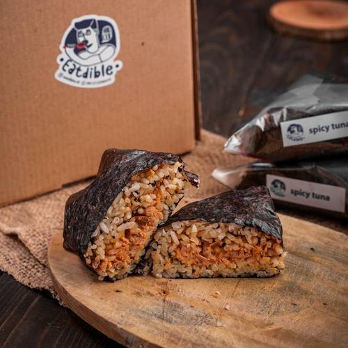 Gambar Box of 5 Onigiri - tuna dari eatdible Jakarta Barat Tokopedia