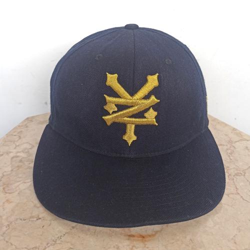 Jual Topi Fitted Cap ZOO YORK Gold logo 