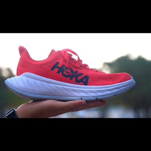 hoka x 2