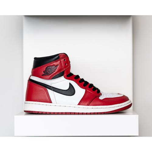 Jual NIKE AIR JORDAN 1 CHICAGO OG RARE US 8 - Kota Bandung - MSPENCERX |  Tokopedia
