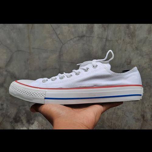 converse low basic white