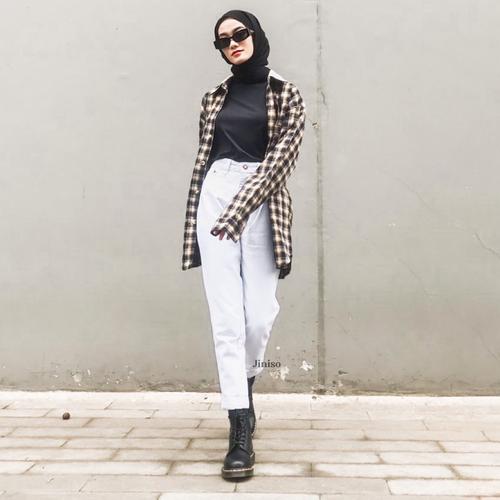 Foto Produk JINISO - HW Boyfriend Jeans 021 - 121 White SLAYING BABE dari JINISO.ID