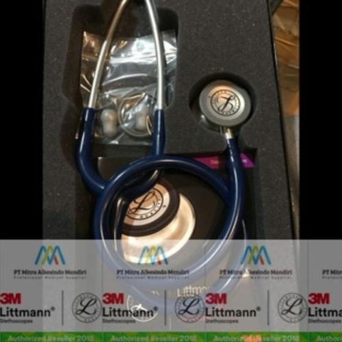 Foto Produk Stetoskop Classic III Navy Blue ( Littmann / littman / litmann ) dari Mitra Alkesindo