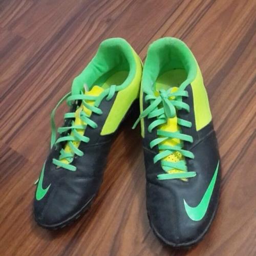 nike bomba futsal