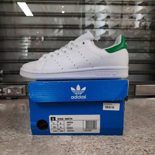 stan smith e