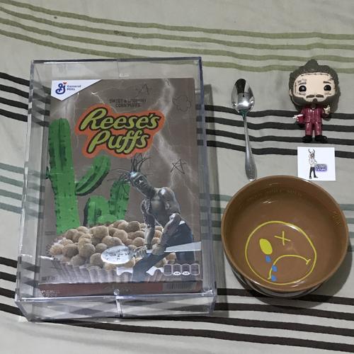 Jual Travis Scott Reese's Puffs Cereal, Spoon & Bowl Limited