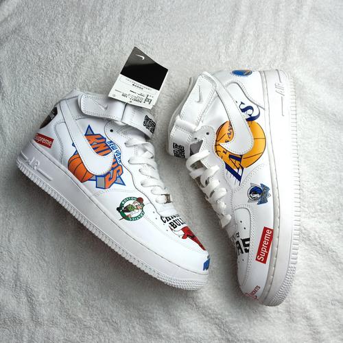 Jual NIKE AF1 MID X SUPREME \
