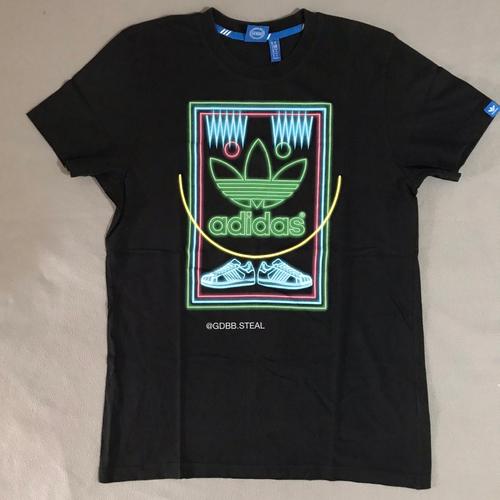 superstar neon adidas